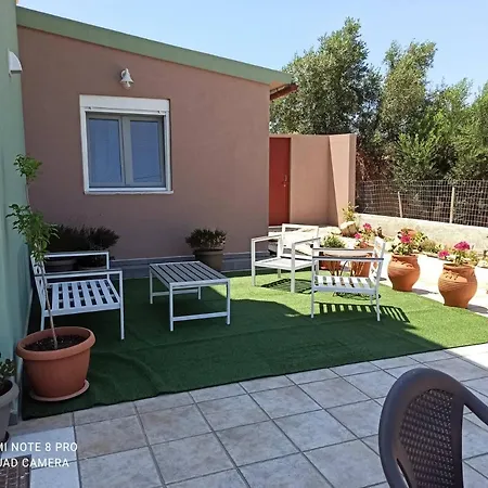4 Seasons House Σπίτι διακοπών Αμουδάρα