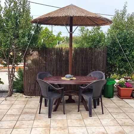 4 Seasons House Σπίτι διακοπών